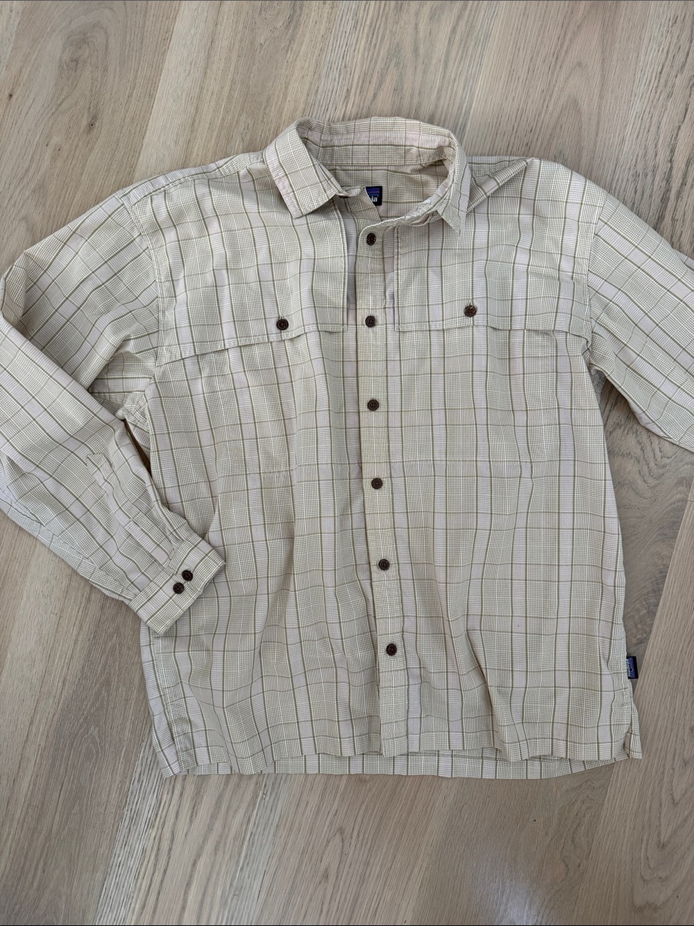 Patagonia Mens Large Sol Patrol Plaid Long Sleeve Button Shirt Tan Beige SP13